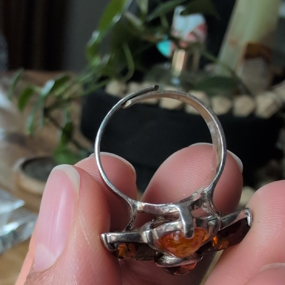 Sterling Silver Amber Ring - Picture 5 of 8